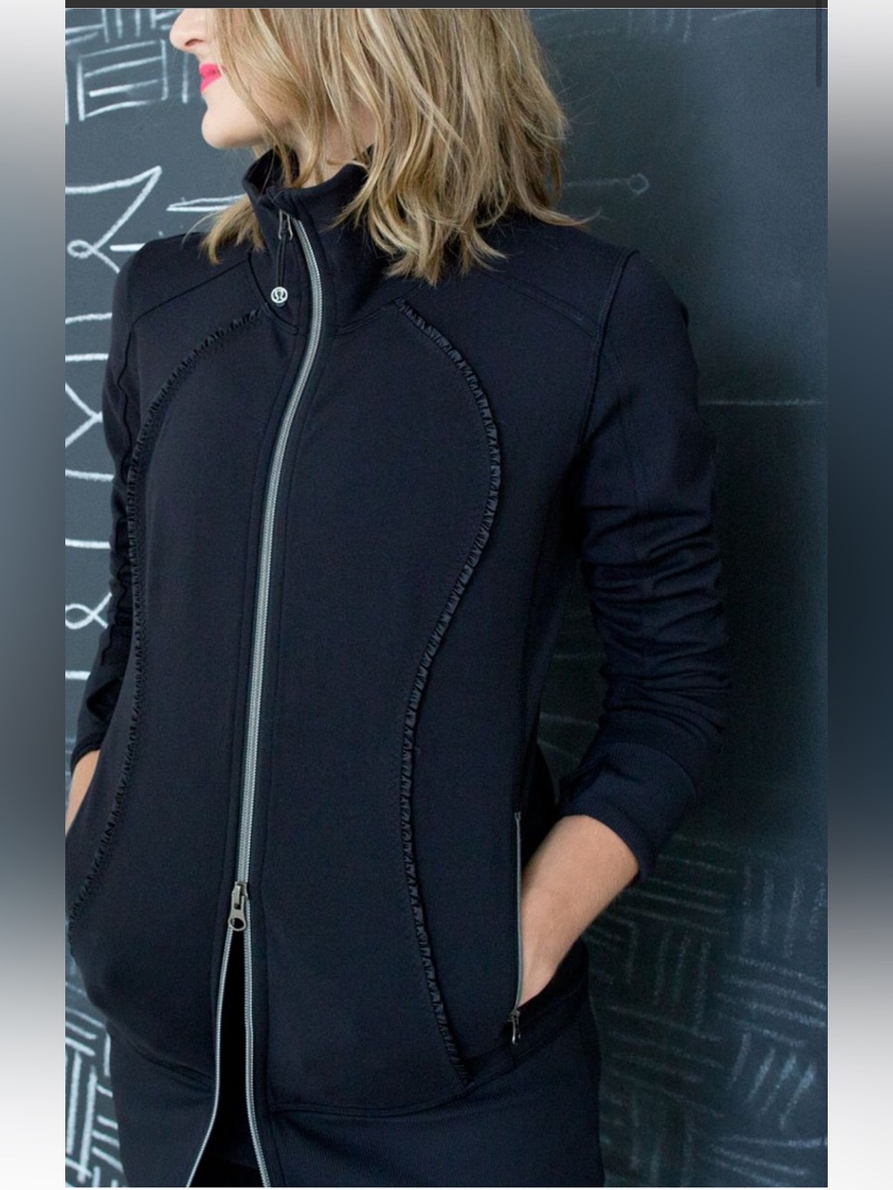 Lululemon Nice Asana Jacket Ruffle size 6. - Picture 8 of 11